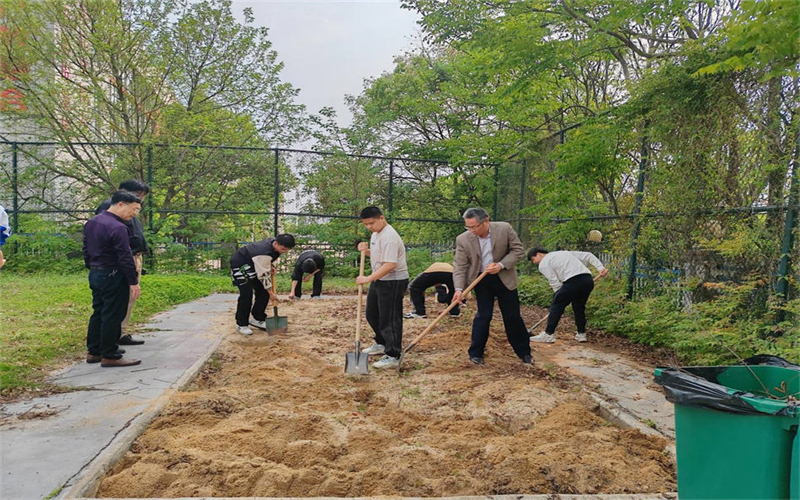 校園綠化齊參與，共建美麗理工校園
